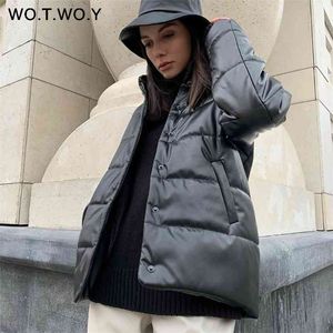 Wotwoy Forro de algodón Chaqueta de cuero de invierno Mujeres Casual Engrosamiento Parkas acolchadas para mujer Abrigos negros cálidos sueltos Mujer Cortavientos 210923