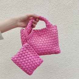 Geweven mandzak Kleine wateremmerzakken Dames 2023 Nieuwe handheld handtassen met één schouder Crossbody ketting