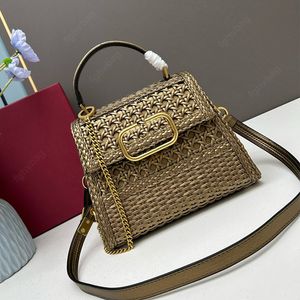 Sacs fourre-tout tissés sacs de créateurs de luxe sacs de main pour femmes fashion creux sac à épaule sac de haute qualité.
