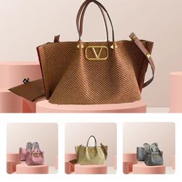 Tote-tote Designer Woman Handbag Big Exquis Lady Shoping Sac de haute qualité sac de grande capacité Platage Gold Lettre exquise XB154 E4