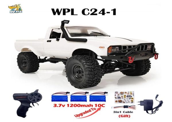 WPL C241 voiture RC à grande échelle 116 2 4G 4WD camion d'escalade Buggy électrique sur chenilles lumière LED sur route 1 16 pour enfants cadeaux jouets 2208520359