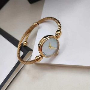 Montre-bracelets 10% de réduction 2023 Bijoux Corde en acier et chaîne de fer Bracelet Bracelet Goddess Tempérament Small Quartz Watch