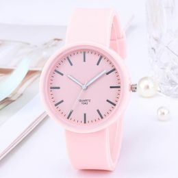 Montres-bracelets 100 pcs/pack en gros bonbons montre-bracelet étudiant Silicone mode femmes montres horloge cadeaux pour les femmes