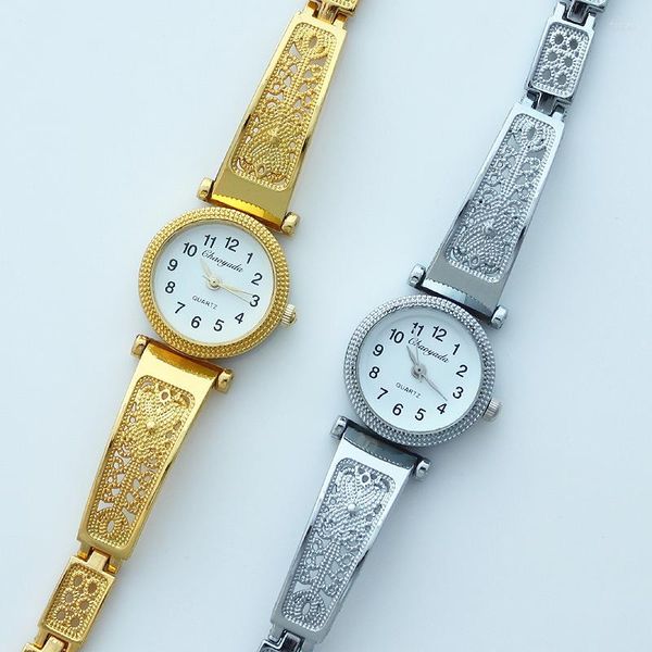 Armbanduhren 10 teile/los Runde Hohl Schmetterling Strap Mode Marke Damen Frauen Geschenke Kleid Armband Armbanduhr Schmuck Uhr O113m10