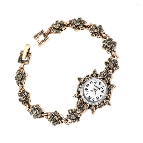 Relojes de pulsera 1pc Reloj de pulsera de cuarzo vintage Cadena de muñeca delicada Diamante