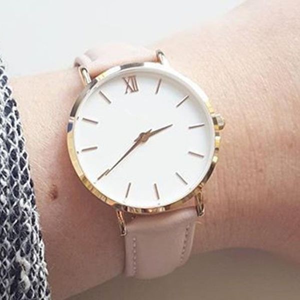 Montre-bracelets 2021 Fashion Casual Watchs Simple Watchs Women Leather Band Quartz Watch Ladies Relogio Feminino Montre Femme Zegarek Damski