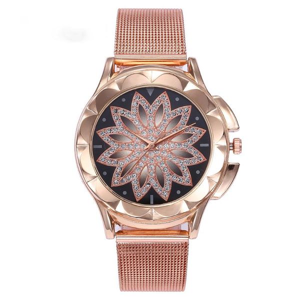 Montre-bracelets 2021 Fashion Dames Watch Women Strap en cuir Rhingestone Quartz Gift's Gift Rose Gold Clock Reloje Mujer Montre Femme