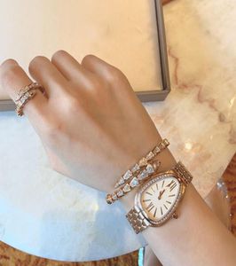 Montre-bracelets 2021 Trend Women039 Quartz Watch Luxury Superior Quality457760
