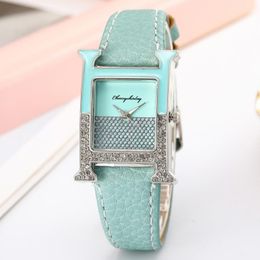 Horloges 2021 Vrouwen Horloge Vierkante Letter H Ontwerp Dames Leer Quartz Luxe Zilveren Strass Vrouwelijke Casual Watches212o