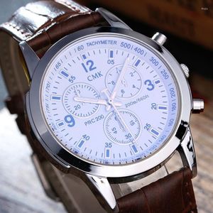 horloges 2022 hoge kwaliteit merk heren horloges casual mode heren lederen band quartz horloge buitensport blauw 3 color345k