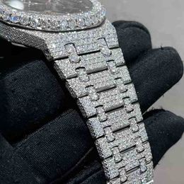 Montre-bracelets 2022 Nouvelle version Ston Skeleton Watch Pass TT Mens Diamonds Top Quality Mechanical Movement Mouvement Luxury Iced Out Sapphire SH 267A