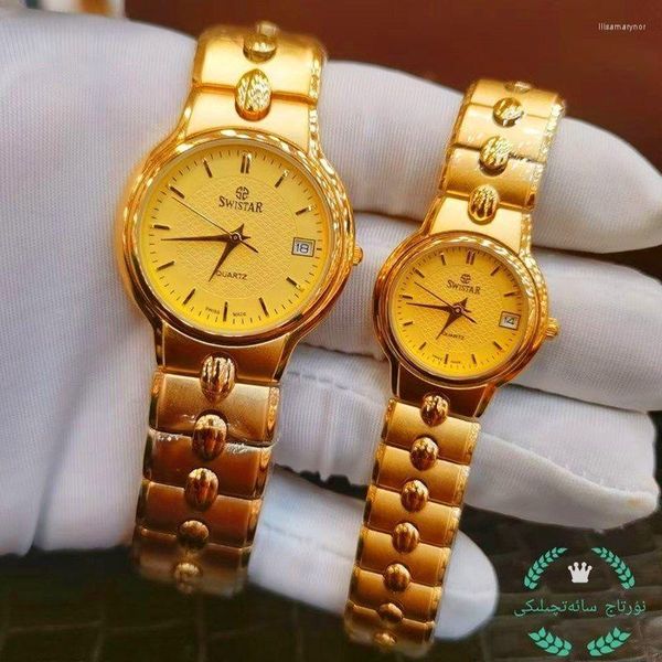 Montres-bracelets 2023 Automne Couple Montre Or Hommes Femmes Calendrier Fonction Saint Valentin Cadeau Vietnam