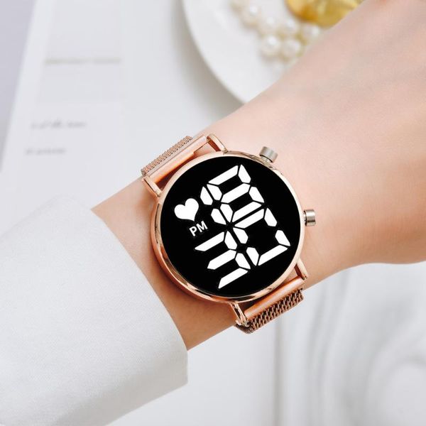 Montres-bracelets 2023 marque personnalité Design femme horloge montre de luxe femmes aimant ciel étoilé montres numériques Relogio Feminino