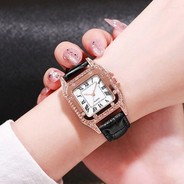 Relojes de pulsera 2023, relojes de moda para mujer, reloj de pulsera de cuarzo con diamantes de imitación cuadrados estrellados, reloj de pulsera de cuero negro informal para mujer