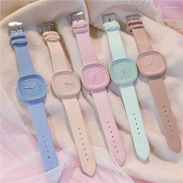 Relojes de pulsera 2023 Moda Macaron Color Reloj redondo Multicolor Silica Gel Watchband Cuarzo Mujeres Casual Liquidación Venta