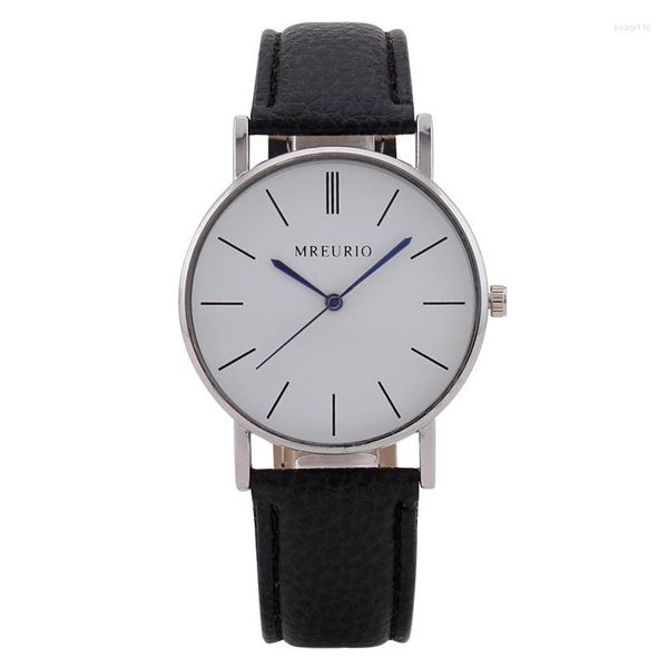 Relojes de pulsera 2023 Reloj para hombres Moda simple Dial grande Ocio Cinturón de negocios Hombres Lujo