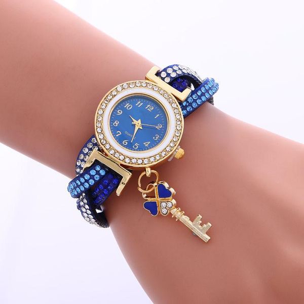 Montres-bracelets 2023 cadeaux spéciaux femmes montres de luxe mode enrouler autour de cadenas diamant Bracelet dame montre-Bracelet