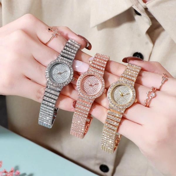 Montres-bracelets 2023 Top qualité haut de gamme diamants montre pour femme femme mode quartz cadeau montres pour femmes