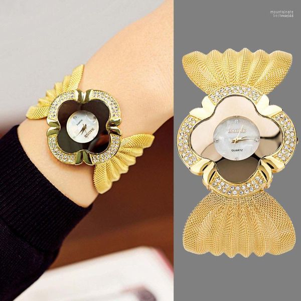 Relojes de pulsera 2023 Relojes Moda europea y americana Reloj de pulsera de lujo Diamante brillante Mariposas Cinturón de malla Señoras Cuarzo 25 Moun22