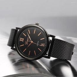 Montre-bracelets 2023 Montreuse-bracelet pour hommes en acier inoxydable Watch Geneva Geneva Gatchs de poignet de rose décontracté Quartz analogique pour l'horloge masculine