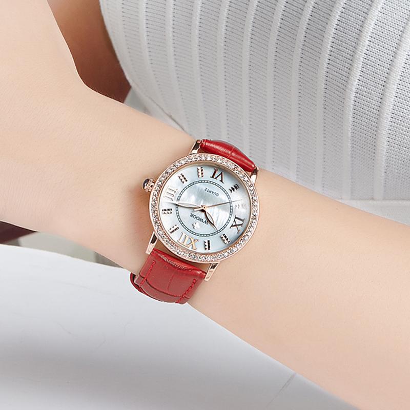 Нарученные часы 2023 Wwoor Diamond Watch Женщины римские цифры Леди запястье Кварцевые водонепроницаемые часы