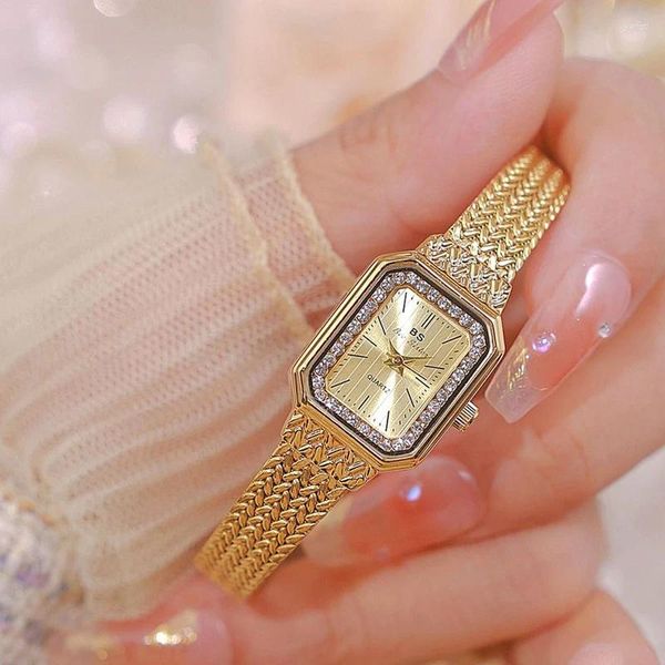 Montre-bracelets 2024 S Simple Rectangular Dial Quartz Watch's Watch Fashion Rhinestone Imperpose en acier inoxydable Immobilisations FA1775