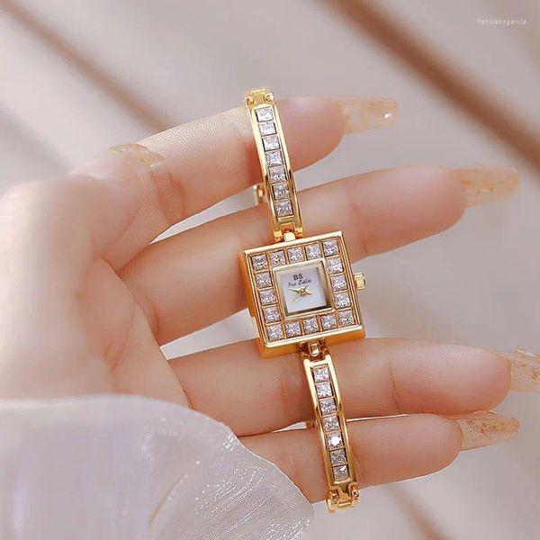 Montre-bracelets 2024 Top Luxury Square Diamond Femme's Watch's Simple Elegant Bracelet Quartz Fashion imperméable pour la femme Gift Relojes