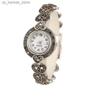 Polshorloges 2024 Vintage Luxe Bracelet Women Rhinestone Ladies Elegante Es Clock Quartz Pols Relogio Feminino Reloj Mujer240409