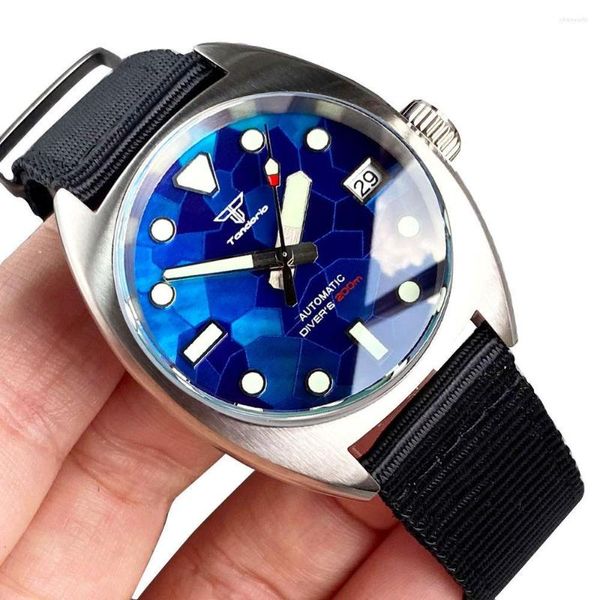 Montres-bracelets 20ATM Plongée Double Dôme AR Verre Saphir Tandorio 36mm Bleu Militaire Nacre Shell Cadran NH35A Brossé Auto Montre Homme