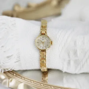 Horloges 24K Vergulde Messing Band Dameshorloge Vintage Quartz Mark Luxe Geschenken Kleine Horloges 2023 Hoge Kwaliteit