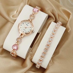 Montre-bracelets 2pcs Set Luxury Women Bracelet Rhingestone Fashion Trip Casual Ladies Es Bracelet Set Clock D240430