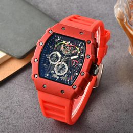 Orologi da polso 3-pin 2022 RMFashion Orologi meccanici automatici da uomo Orologio da polso scheletro impermeabile da uomo con cinturino in pelle da uomo W