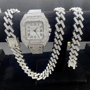 Montres-bracelets 3PCS Montres glacées pour hommes Montre en or Quartz 15mm Chaînes à maillons cubains Bracelet Colliers Bijoux en diamant Homme Reloj276K
