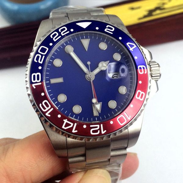 Relojes de pulsera 40MM Azul Estéril Esfera Cristal de zafiro Fecha Luminoso Bisel giratorio Pulsera de acero Rojo GMT Movimiento automático Reloj para hombre