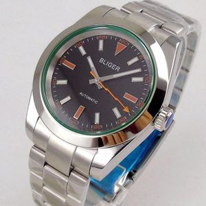 Montres-bracelets 40mm Logo Saaphire Glass Time Watch Homme Cadran Noir Lunette Polie MIYOTA 8215 Mouvement Automatique
