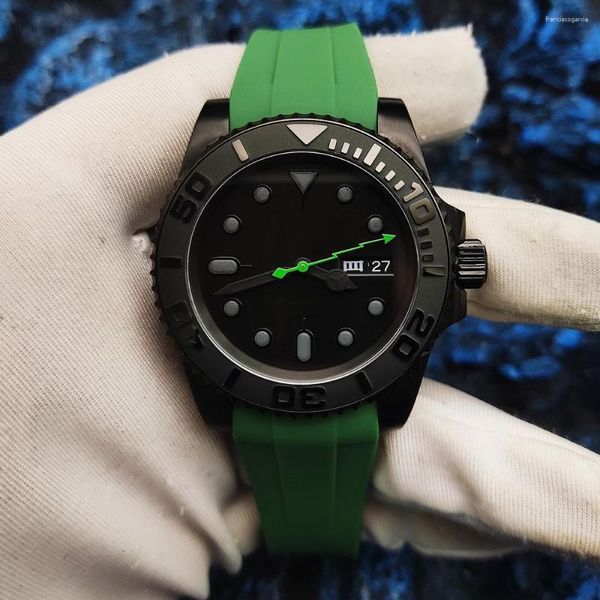 Relojes de pulsera Relojes de 40 mm Reloj mecánico automático Caja de PVD negra Cristal de zafiro Japón NH36 Movimiento Correa de goma para hombres