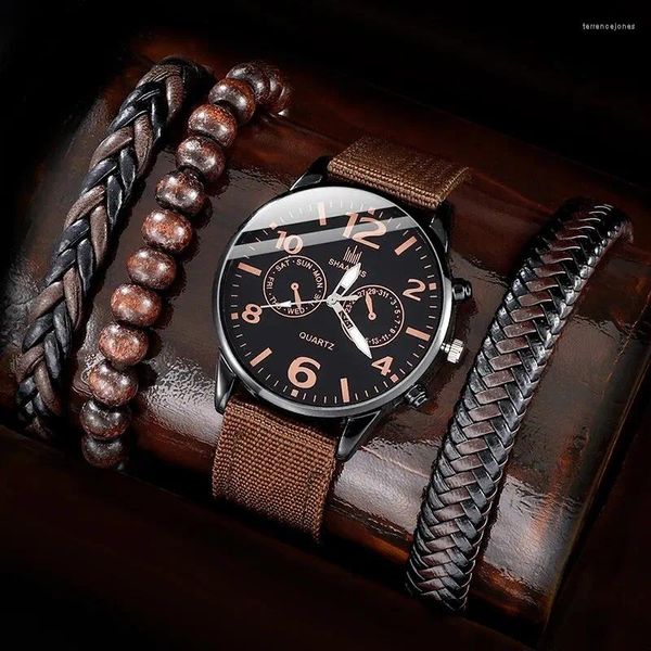 Montres-bracelets 4pcs Set Fashion Mens Sports Bracelet Watches for Men Retro Big Dial Quartz WROTZ WORT CLASSIC MALES MALES NYLON MELLOS OFFROCH BROWN