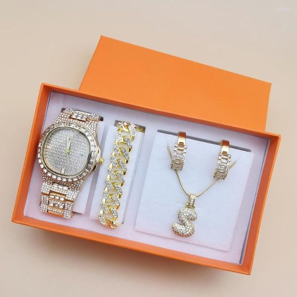 Montres-bracelets 4pcs femmes luxe glacé diamant montre quartz or robe montres avec strass bijoux ensemble relogio femme boîte-cadeau