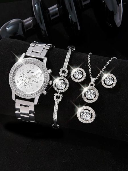 Muñecos para pulseras 5 PCS Set Silver Luxury Watch Women Ring Pendientes Rhinestone Fashion Wallwatch Femenino Relojes casuales Pulseras