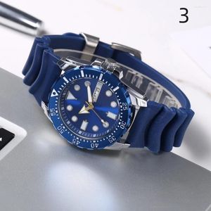 Montres-bracelets 5 SILICONE STRAP WORDES POUR MEN BRACELET BIELRIE MONTRE HOMMES GADE DE Valentin Relogio Reloj Hombre