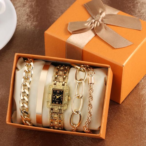 Muñecos para pulseras 6pcs/set Exquisito Regal set con caja para la esposa Madre lujosa Gold de oro para mujeres Reloj Square Ladies Chic Bracelets Regalos