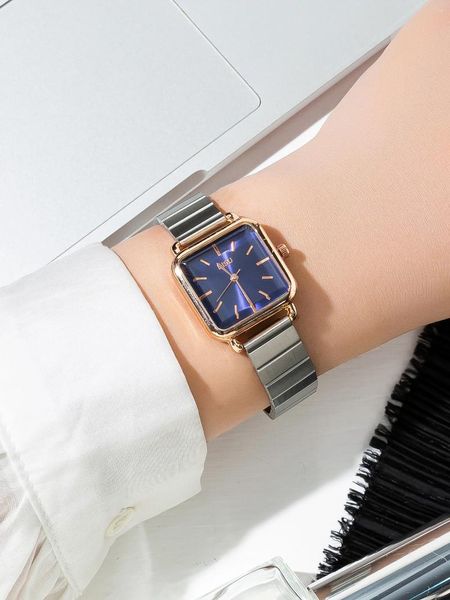 Montre-bracelets une plate-forme de mode classique de la mode Sangle en acier inoxydable montre la montre en quartz.Pour la vie quotidienne