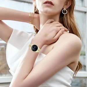 Montres-bracelets Chronométrage précis Montre-bracelet Exquise Montre numérique LED pour femme Strass incrusté Bracelet réglable Grand écran
