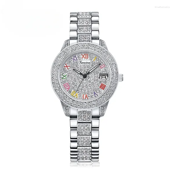 Relojes de pulsera Todo el reloj del cielo Esfera femenina Calendario de correa impermeable de lujo con diamantes de imitación completos.