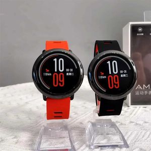 Horloges Amazfit Pace SmartWatch sporthorloge voor heren Firmware Wereldwijd fitnesshorloge met Bluetooth Ingebouwde GPS Winkel 90-95 Nieuw 240319