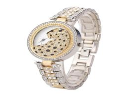 Montre-bracelets Arrivée Femmes Watchs Fashion Fashion Steel Band Set Diamond Ladies Watch Rhinestone Leopard Print Full Clockswristwa5992112