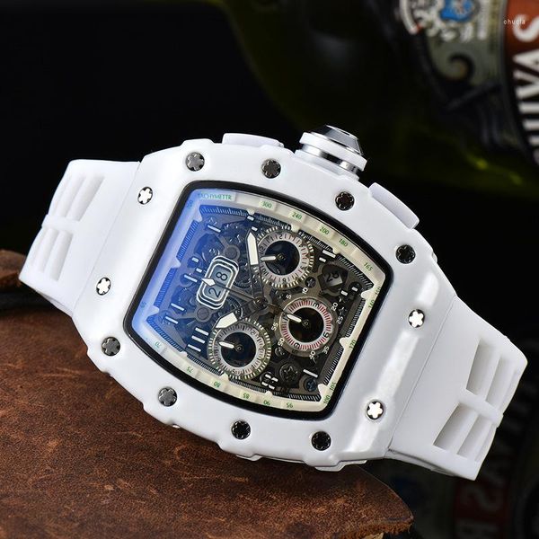 Montres-bracelets automatiques Sports 6 aiguilles Run secondes hommes haut multifonctionnel montre mode blanc céramique vent quartz