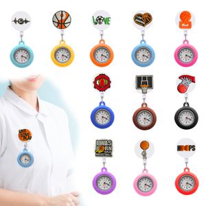 Montre-bracelets Basketball 27 Clip Pocket Watches on Watch Facile To Lire Nurse for Women Digitable Digital Fob Clock Gift Modèle CONCEPTION OTMU6