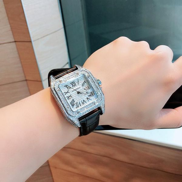 Montres-bracelets Big Dial Iced Out Hommes Montre Carré Plein Diamant Quartz Luxe Hommes Montres Femmes Bling Cristal Horloge Relogio MasculinoWri