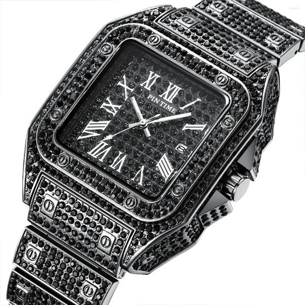Montres-bracelets Noir Montre Mode Hommes Plein Diamant Montres Bling Glacé En Acier Inoxydable Quartz Sport Montre-Bracelet Cadeau Horloge Montre